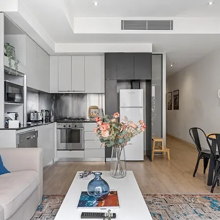 Sophisticated Cbd 2-Bed Apartment By Yarra River Melbourne Exterior photo